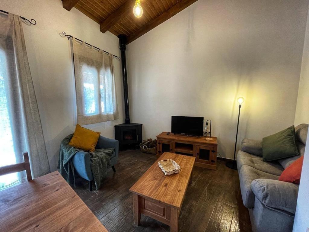 Hervás Apartamentos Dona Jimena Del Ambroz 4 Estrellas Complejo Unico En El Centro Del Pueblo - Piscina Ya Abierta מראה חיצוני תמונה