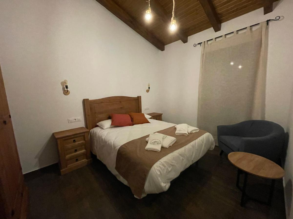 Hervás Apartamentos Dona Jimena Del Ambroz 4 Estrellas Complejo Unico En El Centro Del Pueblo - Piscina Ya Abierta מראה חיצוני תמונה
